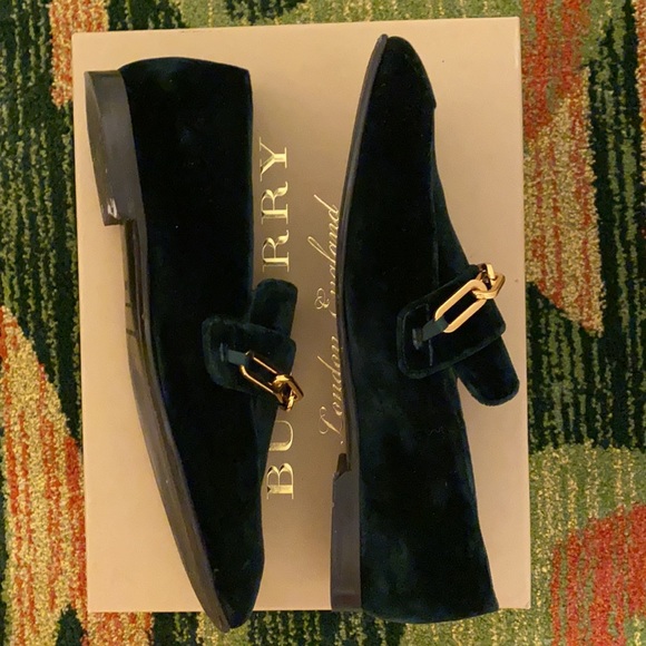 Burberry dark forest velvet loafer ( size w37.5) - Picture 4 of 9